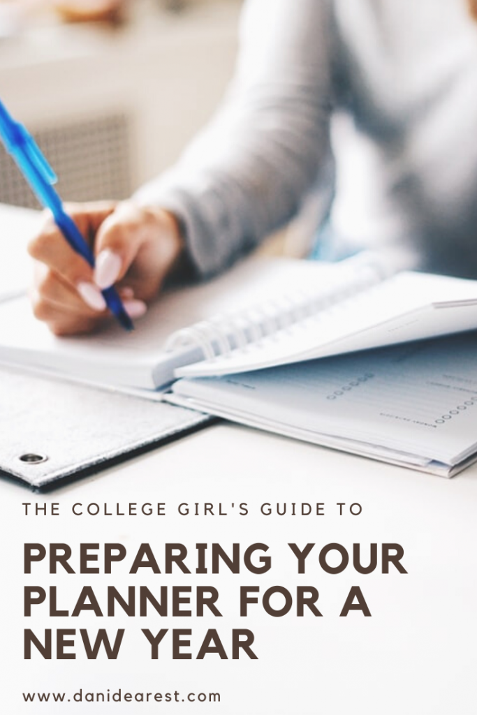 Is your New Years Resolution to get organized? Get a jump start by learning how to prepare your planner for a new year.